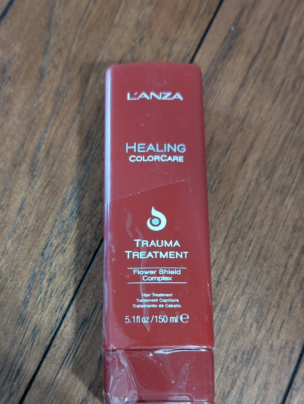 L'ANZA Healing Colorcare Trauma Treatment - Red Bottle